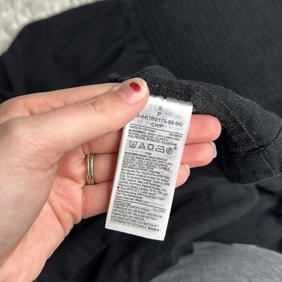 Gap Black Linen Blend Smocked Top Tie Up Bow Straps Summer Dress Short Casual - Picture 7 of 9